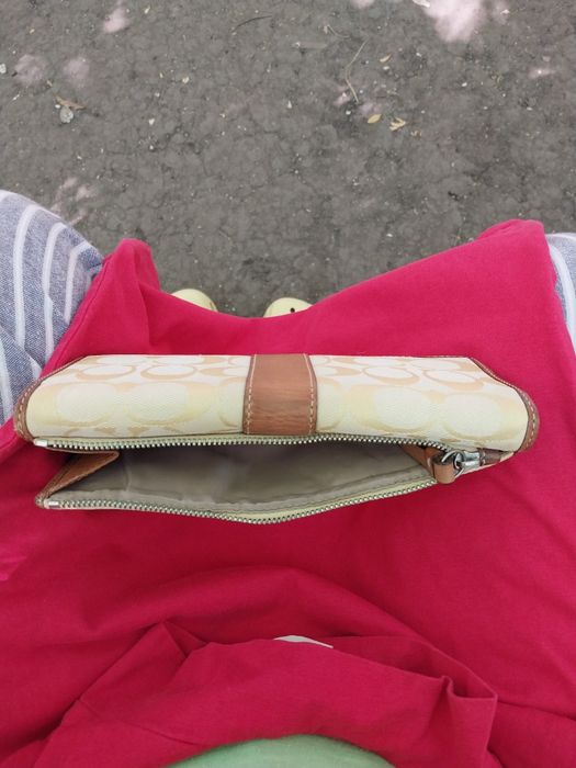 Продам бредовый кошелёк Coych.
