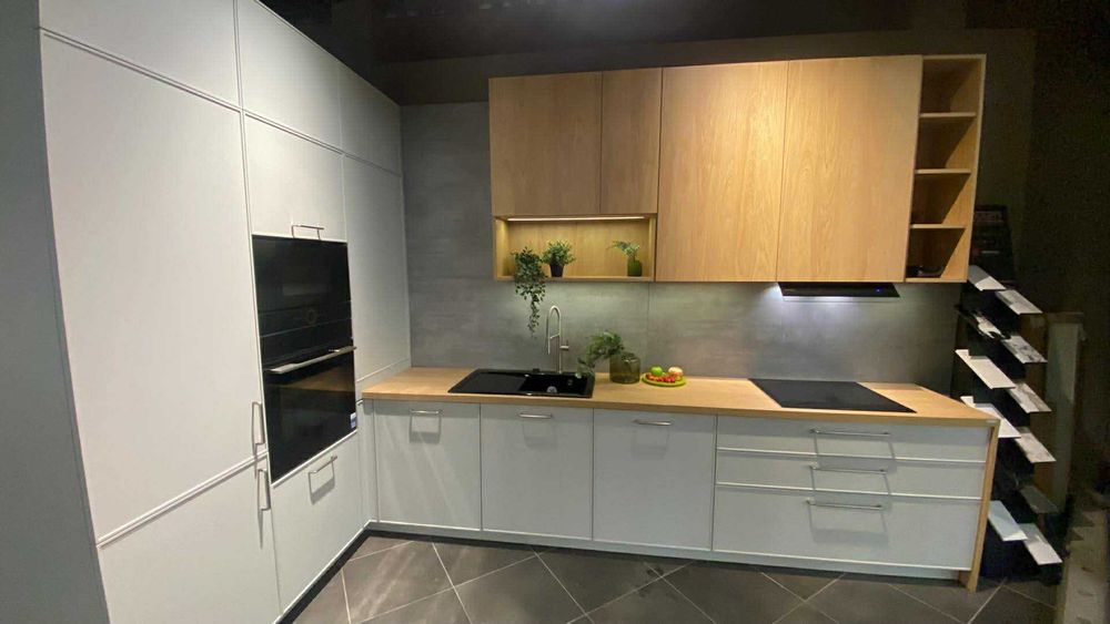 Meble kuchenne ATLAS – wyprzedaż ekspozycji – model SEMPLICE z blatem