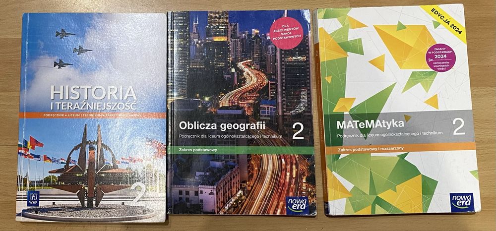 Podręczniki do 2 klasy liceum technikum