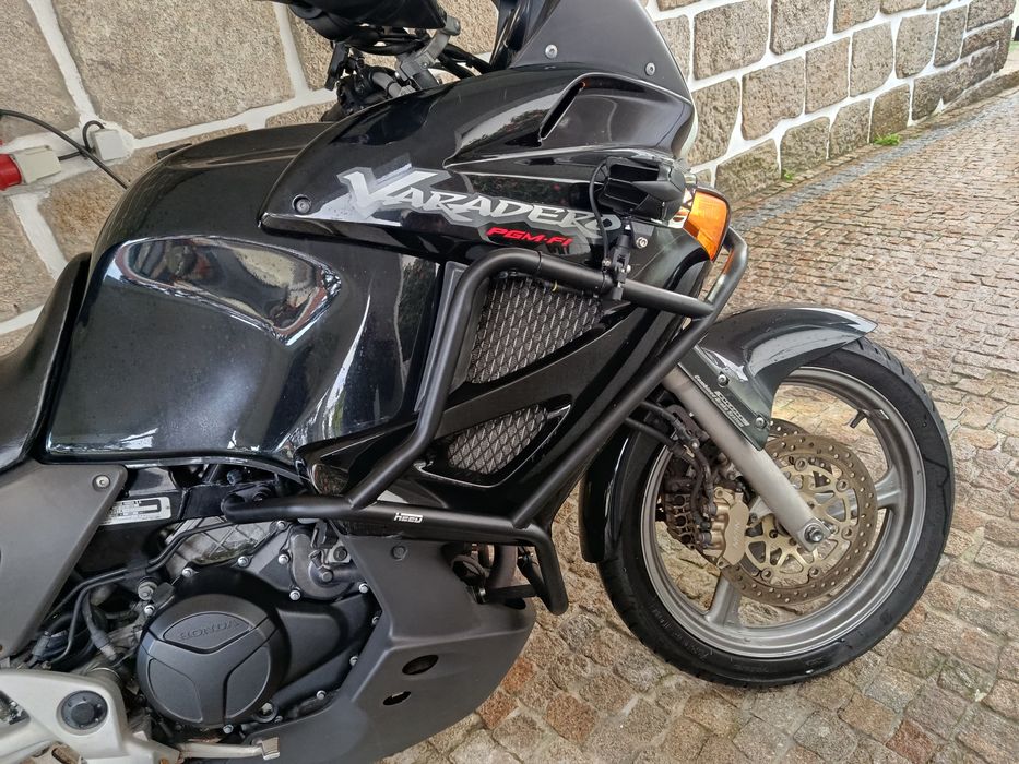 Vendo Varadero 1000  impecável