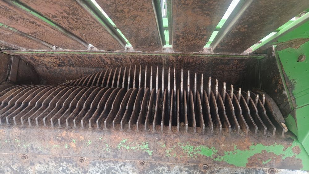 Przyczepa samozbierająca Bergman