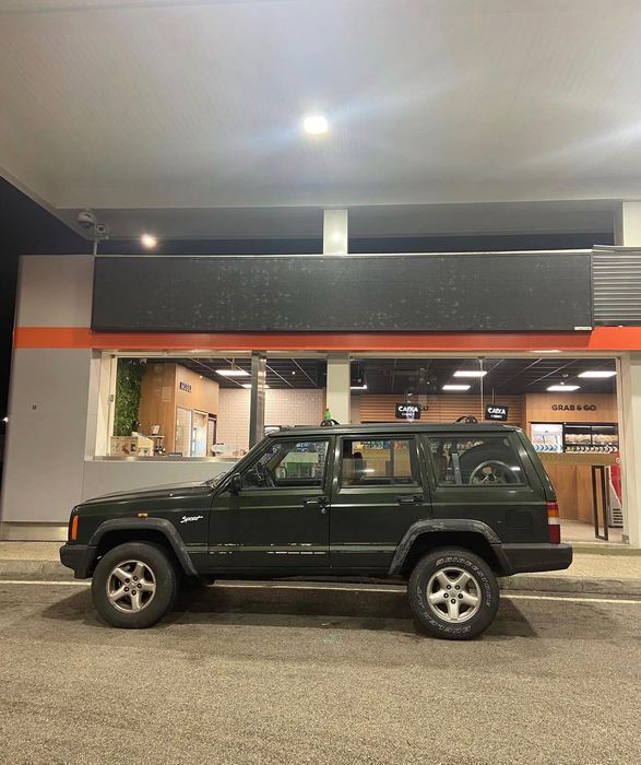 Jeep Cherokee XJ