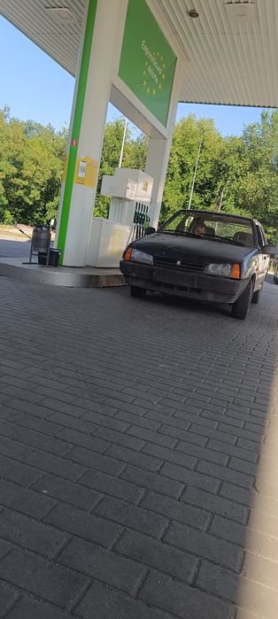 Продаю свою 2109