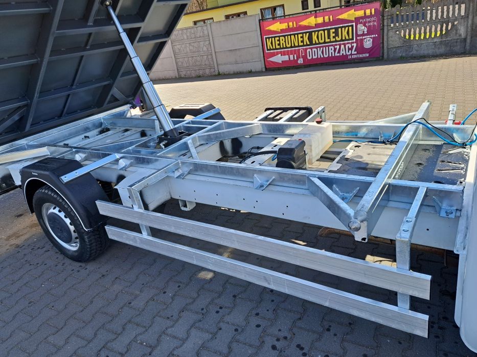 Wynajem auto  wywrotki, skrzyni,kiper na 3 strony  Renault Master 3,5t