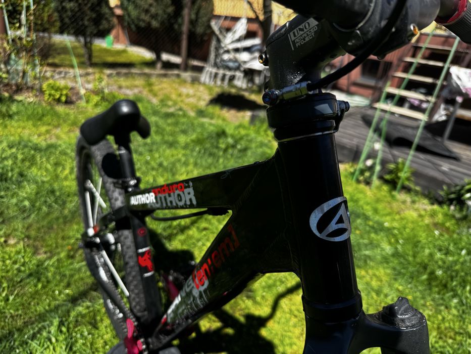 Rower author dirt