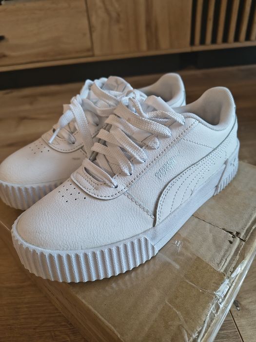 Sneakersy Puma białe