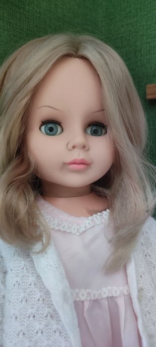 Вінтажна лялька Palitoy Louise Walkie Talkie Large Eye, Англія, 1970-ті роки