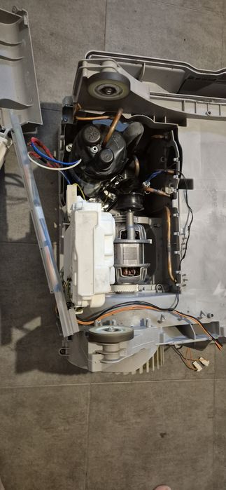 Suszarki elextrolux EDH3386  czesci