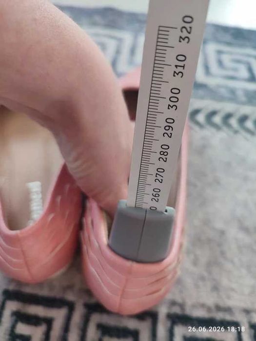 nowe, nienoszone buty damskie marki Enmeal w rozmiarze 39.
