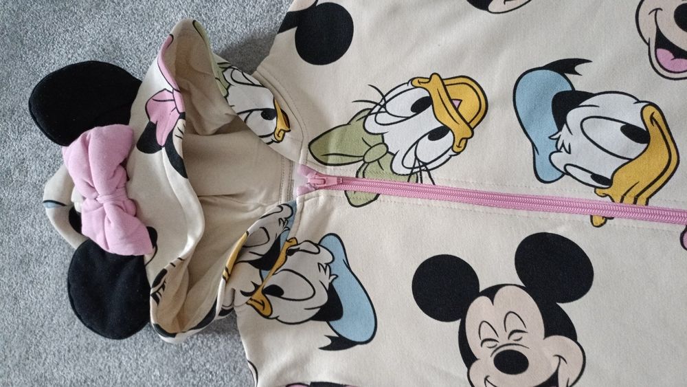 H&M Disney 110/116 bluza dziewczęca