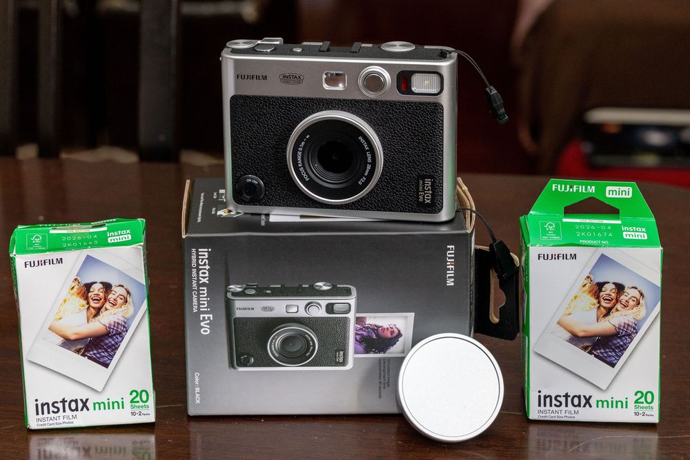 fujifilm evo instax camera