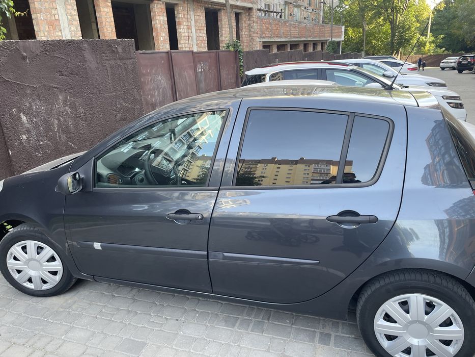 Renault  clio 1.2