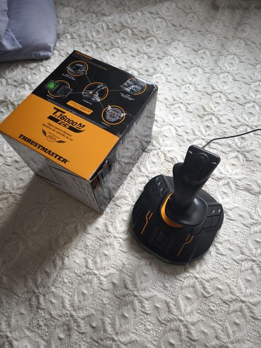 Thrustmaster T.16000M FCS