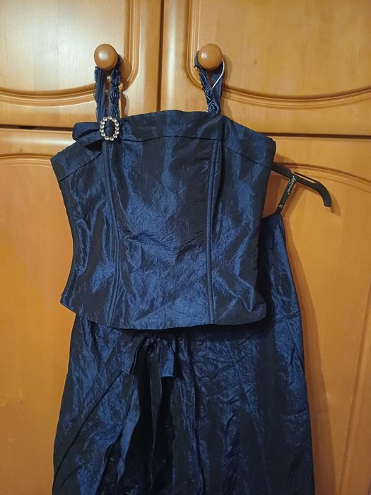 Suknia.  Wieczorowa R 36,38 karnawał studniówka cena do negocjacji