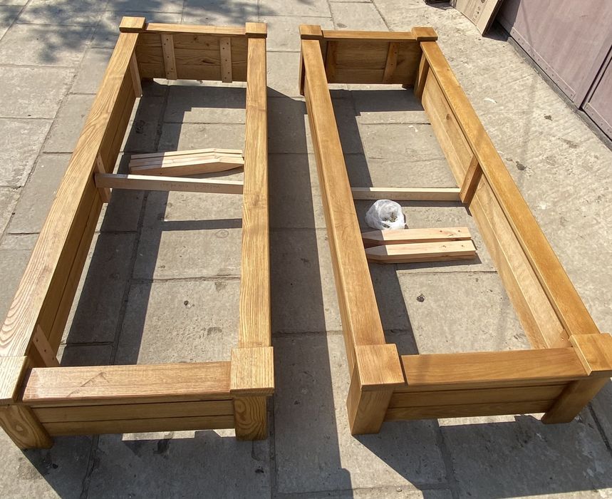 Надгробок дерев'яний. Гробівець. Надмогильник