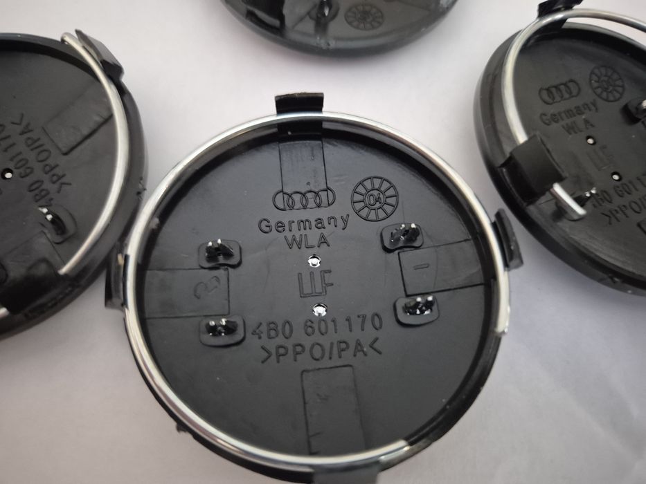 dekielki kołpaki w alu felgi do audi czarne średnica 60/60mm