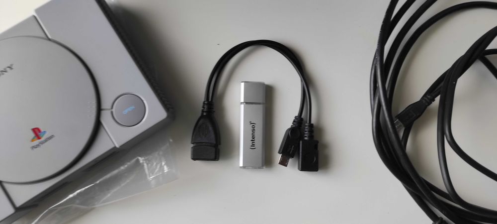 Sony Playstation Classic Mini - 300 Jogos - Pen 128GB