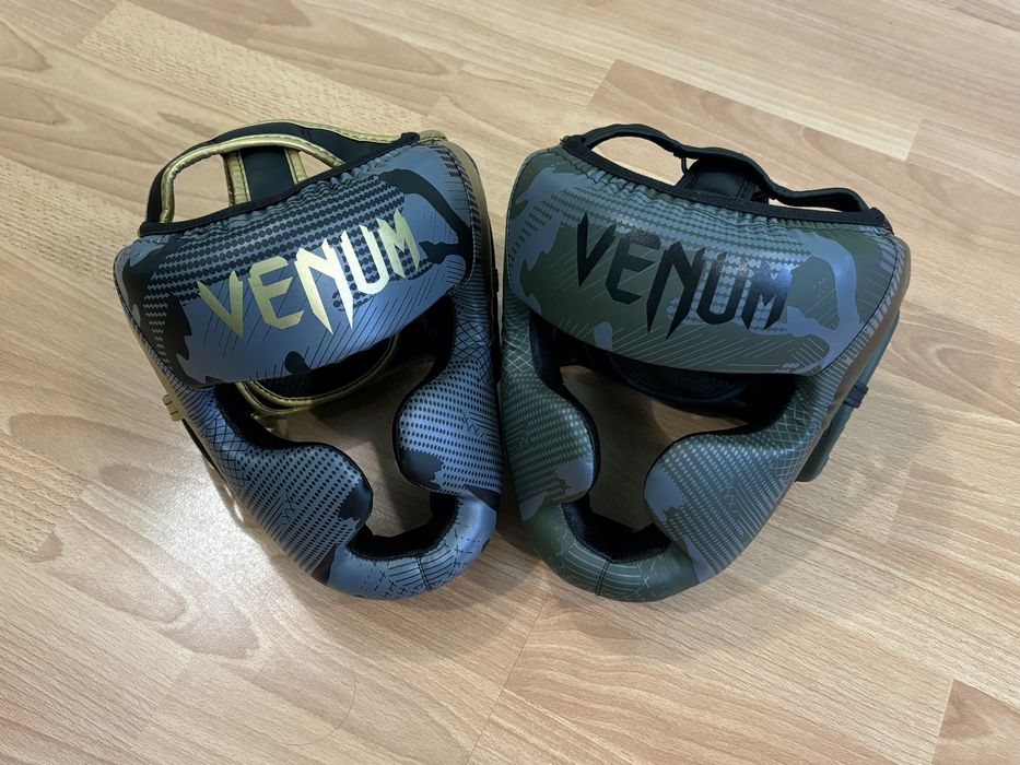 Шлеми для боксу Venum