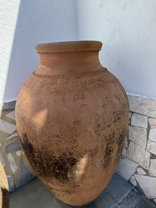 Potes de barro antigos ( várias medidas )