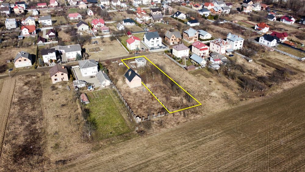 Продаж земельної ділянки 16.5 сот.під Будівництво на околиці м.Стрий.