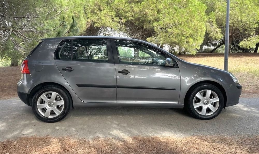 Vw Golf V 1.4 único dono apenas 140mil/kms foto 4