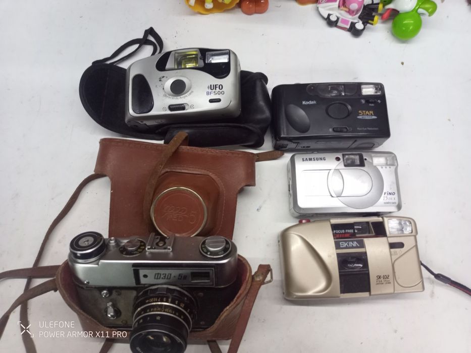 Фотоапарати плівкові