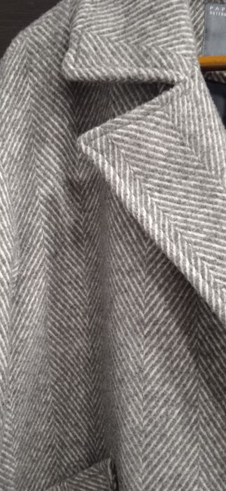 Пальто.    .         .