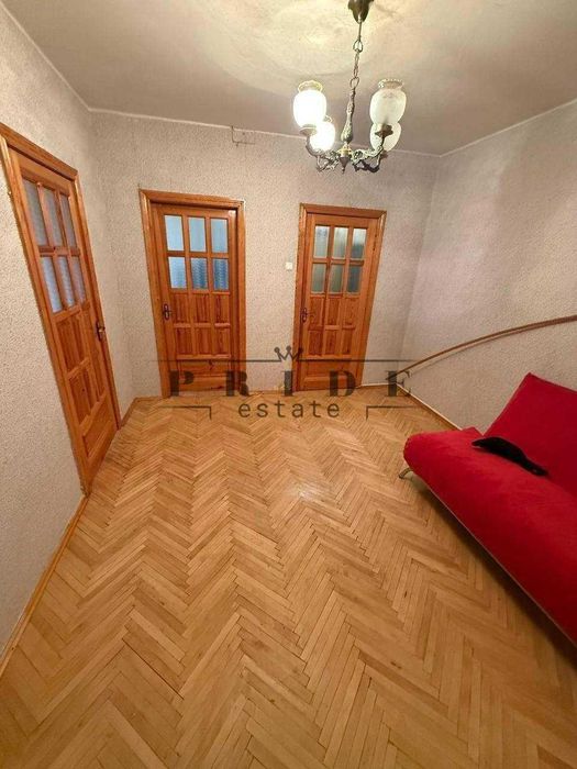 .Трикімнатна квартира в серці Троєщини за привабливою ціною