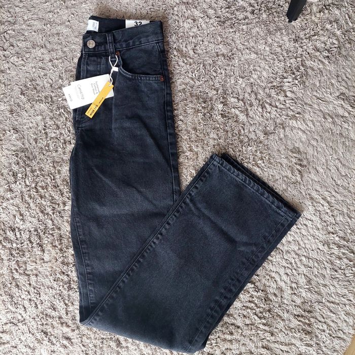 Джинси бренду Mango