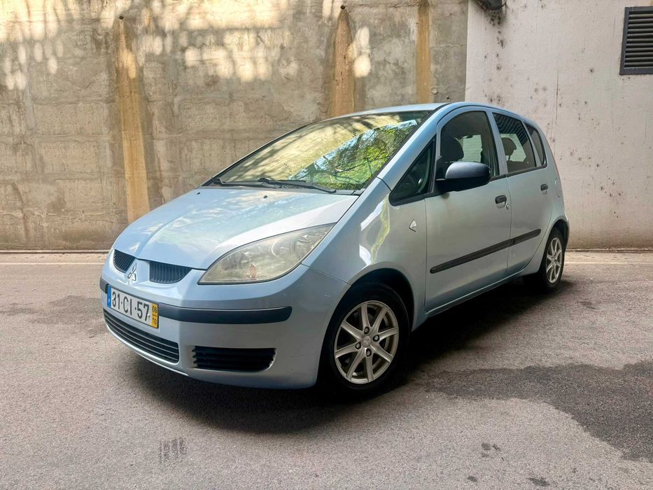 Mitsubishi Colt 1.1 E- Motion 75cv Muito Estimado