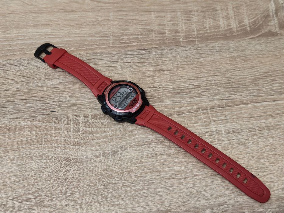 Zegarek casio w-756