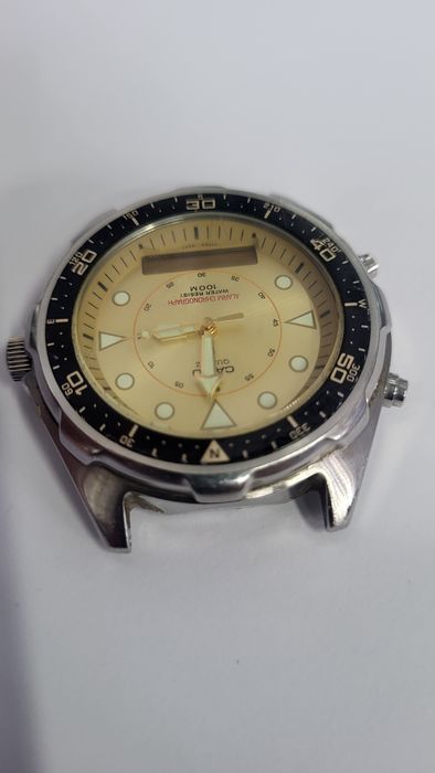 Часи Casio AMW-320R   "Arnie"