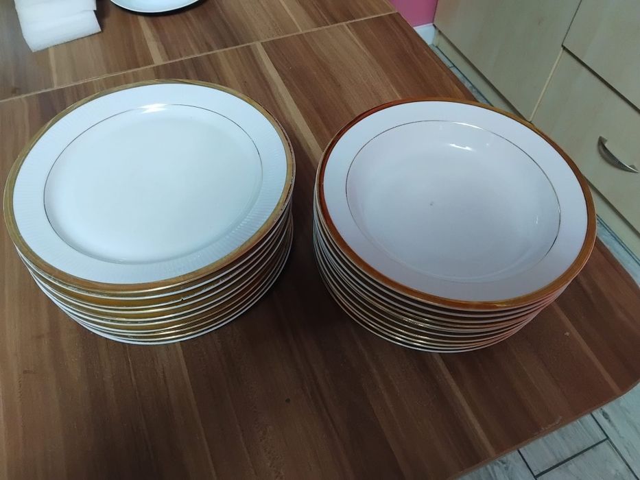 Talerze obiadowe po 10 sztuk