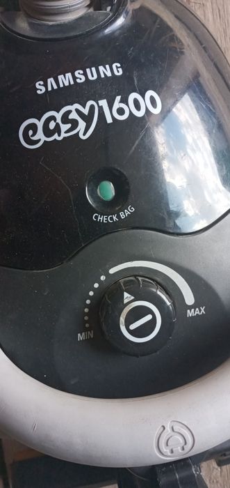 Пылесос Samsung VC-5916V мешковый самсунг.