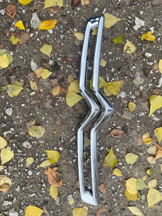 Решітка емблема Citroen Picasso c3