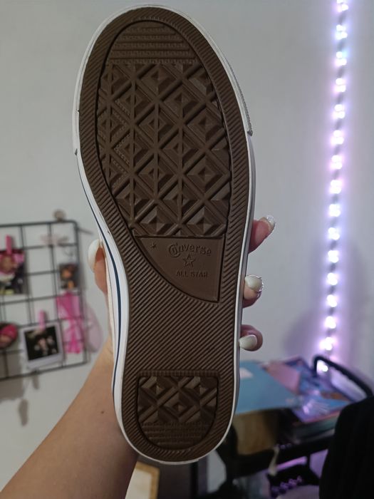 білі кеди converse