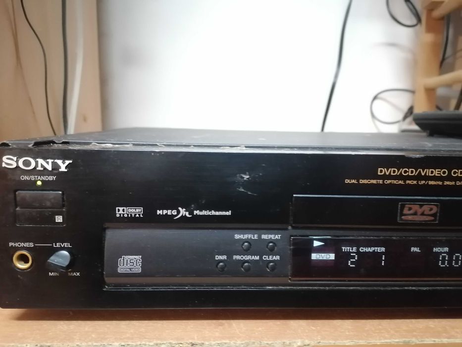 Odtwarzacz CD/DVD Sony DVP-S715 pilot