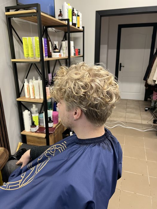 Біозавивка волосся