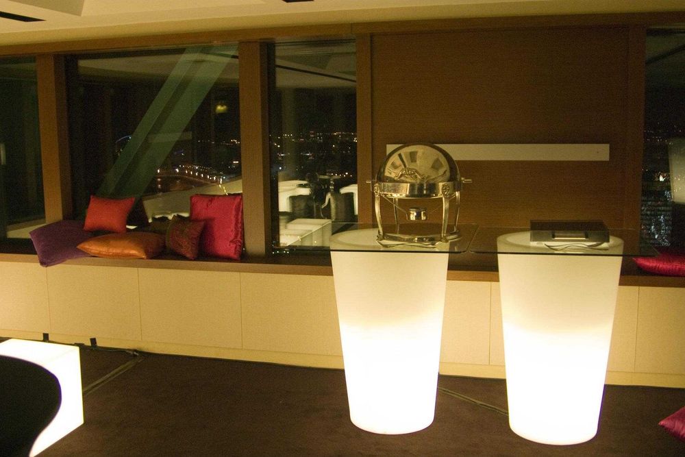 Mobiliario com iluminação