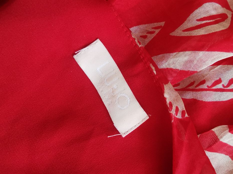 Liu Jo jedwabna sukienka w falbany