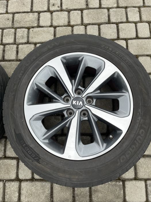 Alufelgi 5x114,3 18 cali Hyundai Tucson Ix35 Kona Kia Sportage Sorento opony lato 235/60/18