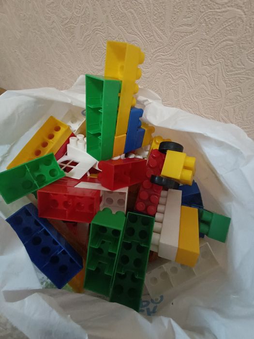 Продам Конструктор