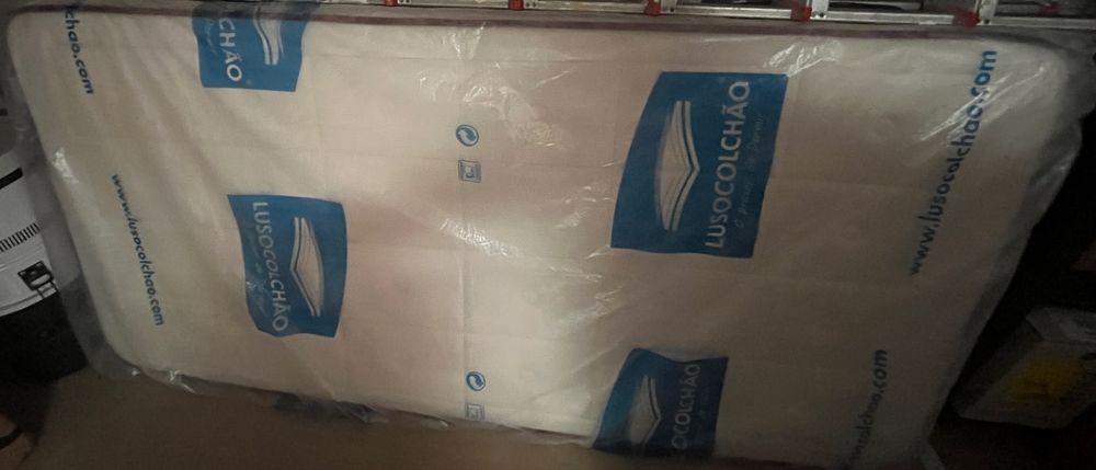 Colchão solteiro novo LusoColchão