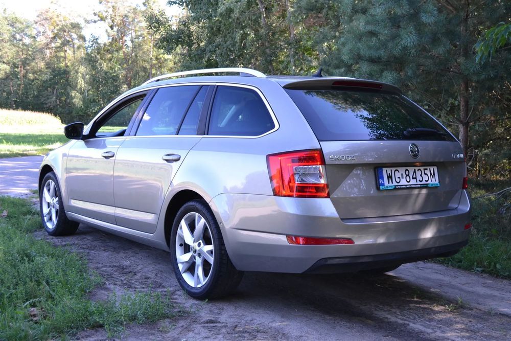 Skoda Octavia 1.6 TDI Automat 2xPDC Xenon Navi Canton Sound System