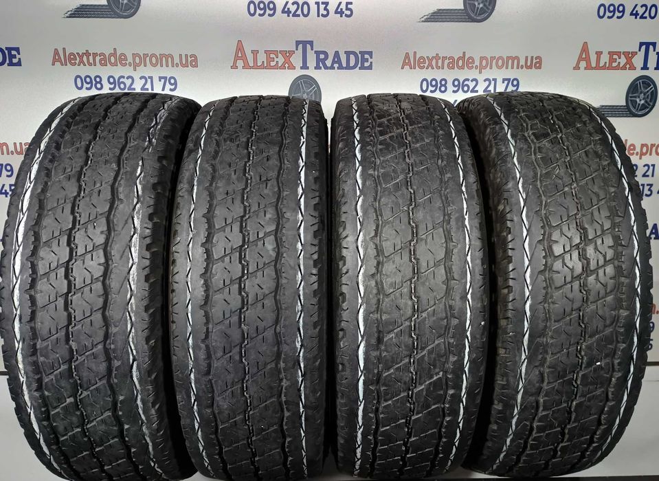 4 шт. 215/70 R15C цешка Bridgestone Duravis R630 літні шини вживані