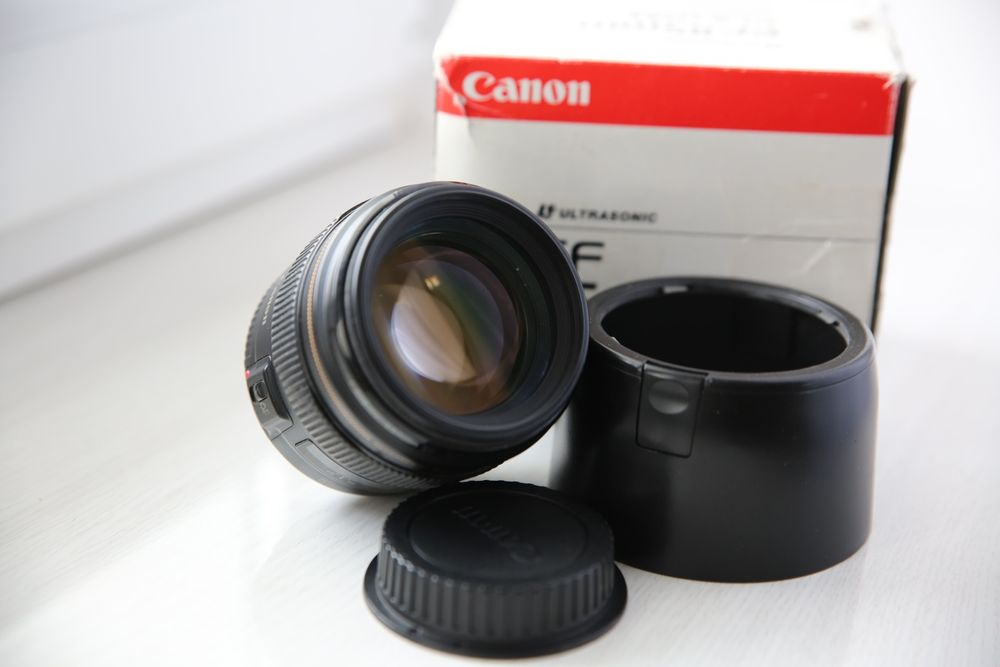 Продам Canon EF 85 1.8