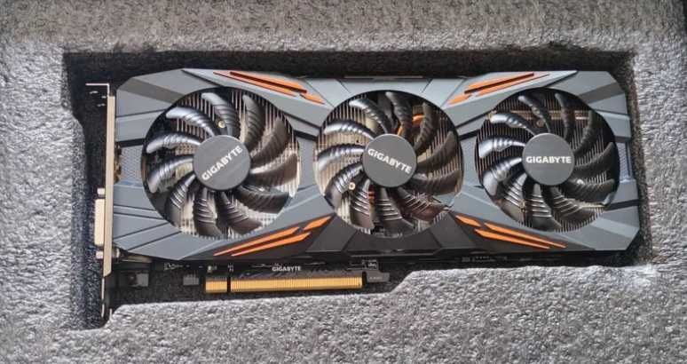Karta graficzna GIGABYTE GEFORCE GTX 1070 8 GB