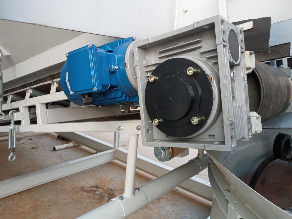 motoreduktor 10 obr silnik 1,5kw