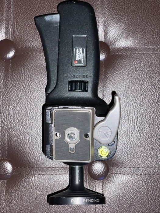 Cabeça Esférica de Ação Manfrotto 322RC2