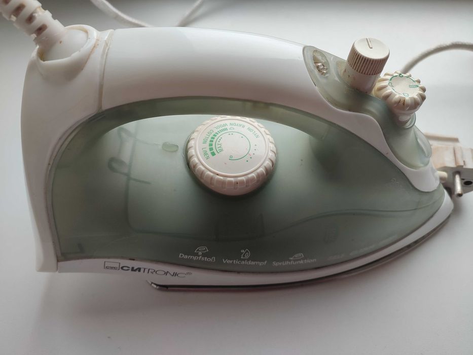 утюг CLAtronic DB 3105